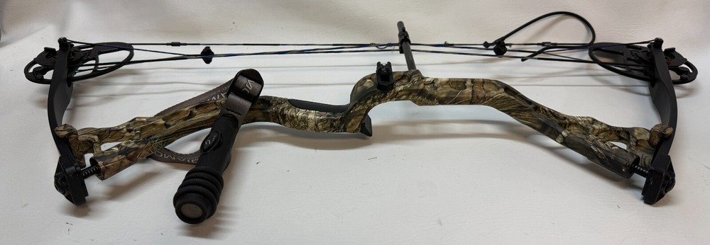 Diamond BowTech Infinite Edge Pro 5-70# 13-31in Compound Bow RH