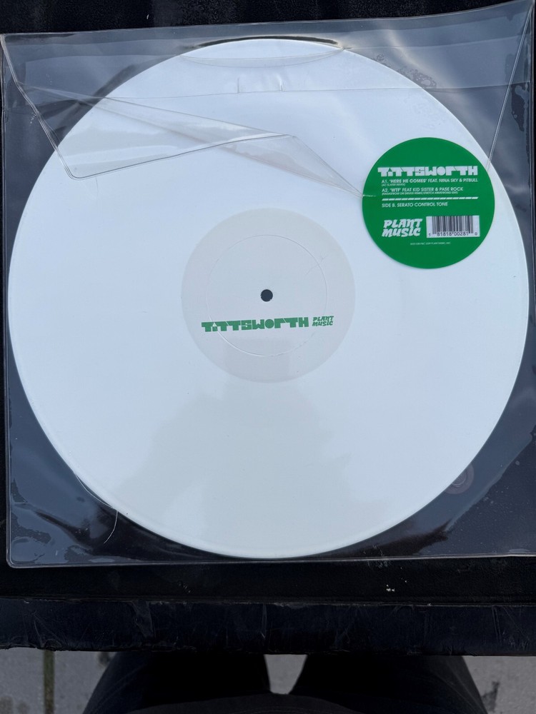 Tittsworth – White Serato Control - Here He Comes / WTF