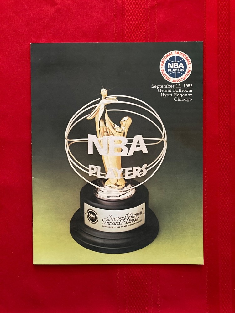 1982 NBPA Second Annual Awards Dinner program / NBA / Gervin / Magic / Malone