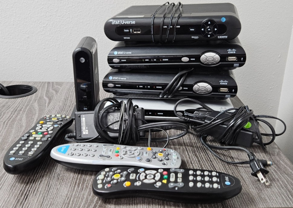 Pre-Owned AT&T Cable Boxes & Remotes