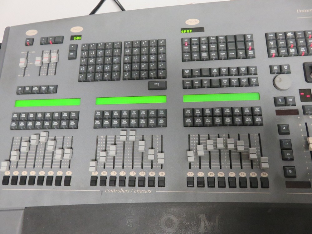 Compulite Sabre Lighting Console Lighting Controller Mixing Console