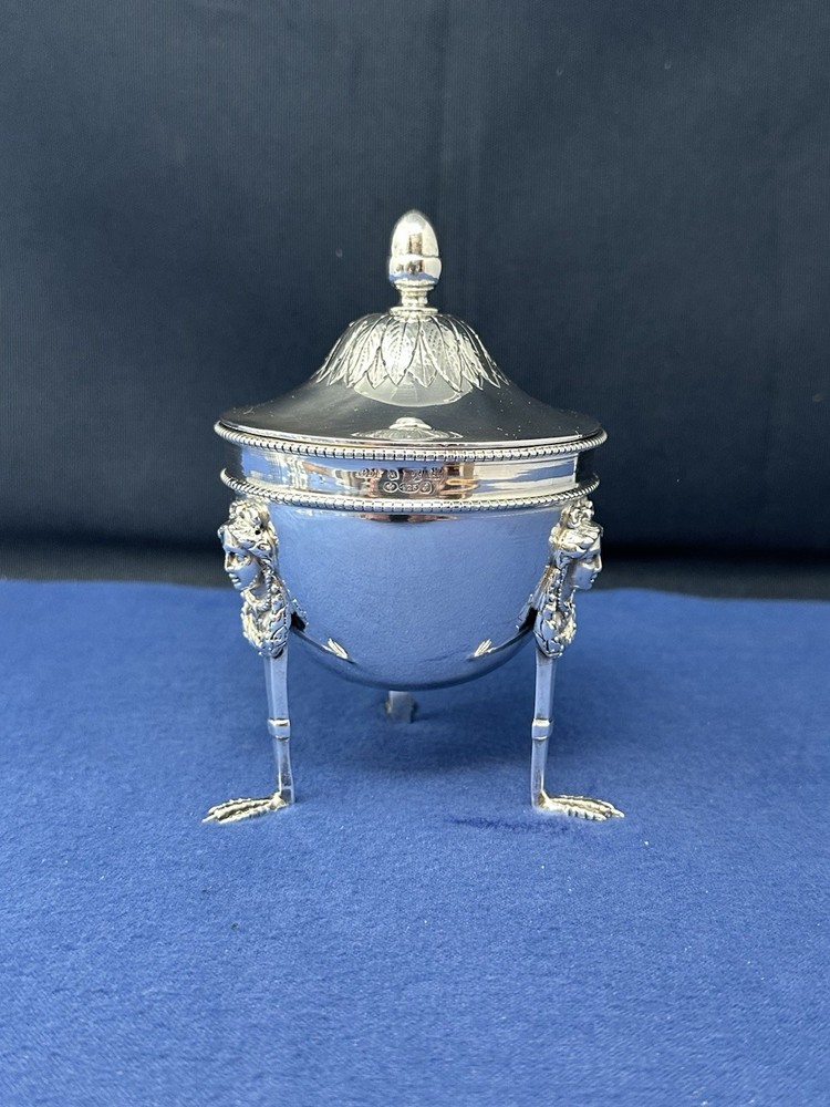 BARBARA MILES BRITISH STERLING FOOTED SILVER BOX / COVERED BOWL