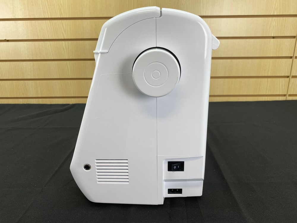 Baby Lock Brilliant BL220B Computerized Sewing Machine - Quality Pre-Owned ✅