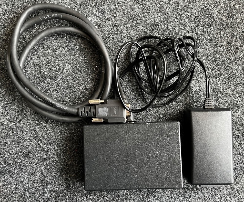 Extron P/2 DA2 Plus Versa Tools 2-Output VGA Distribution Amplifier w/IEC