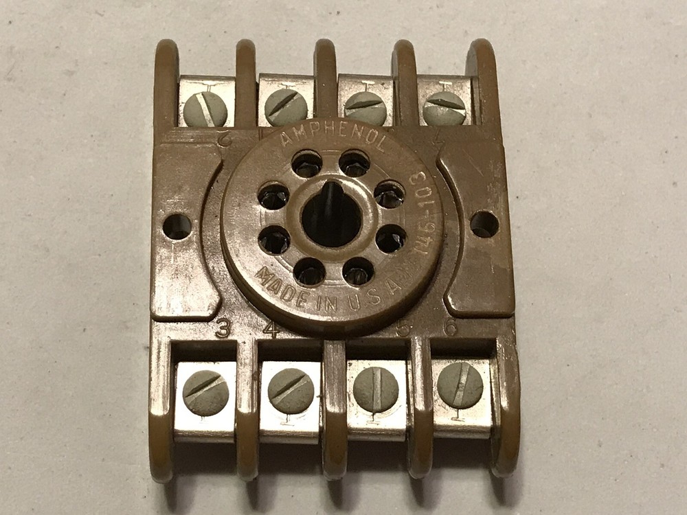 Amphenol 146-103 Relay Socket