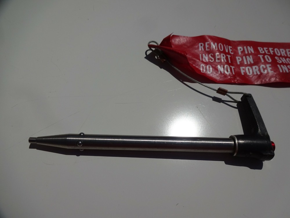 Vintage Aviation Pin with Banner-- Remove Before Flight--