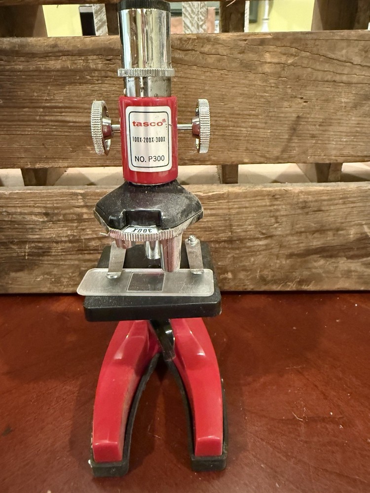 Tasco Red 300 POWER MICROSCOPE