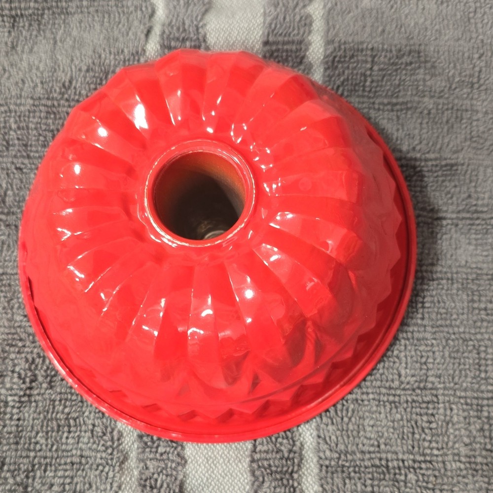 Red Silver Aluminum Bundt Ring Cake Mold Pan One-Piece Bakeware