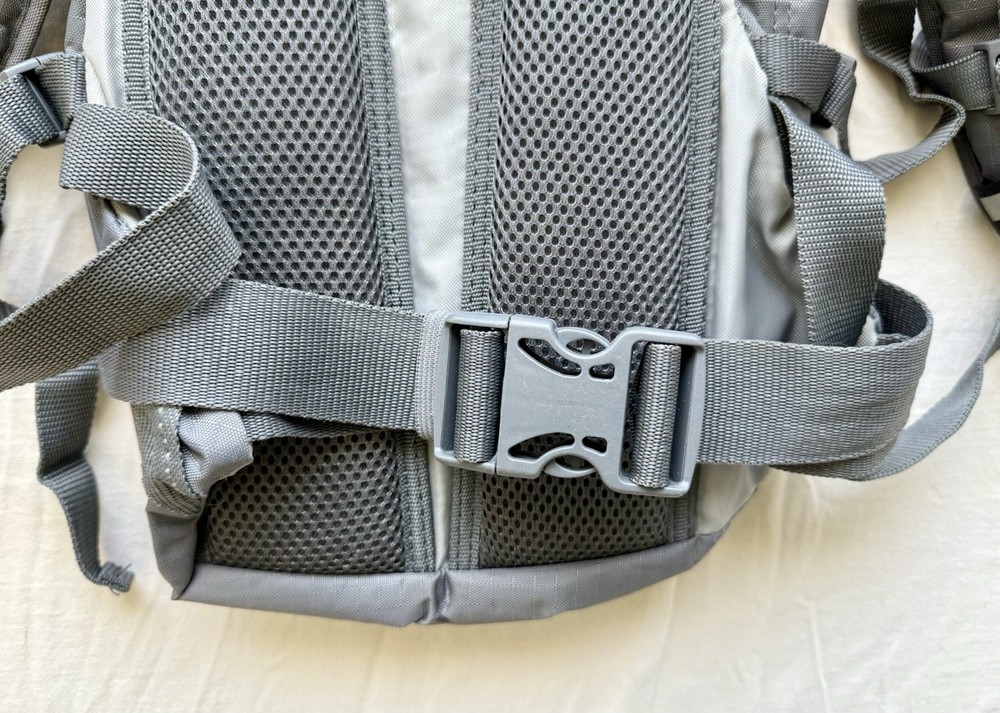 Outdoor Products Mist Hydration Backpack Red/Gray Mist model