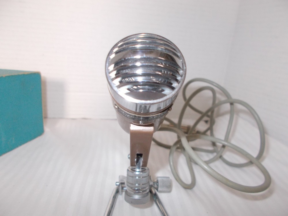 Vintage ARGONNE Dynamic Microphone AR-16 - Nice condition - UNTESTED -