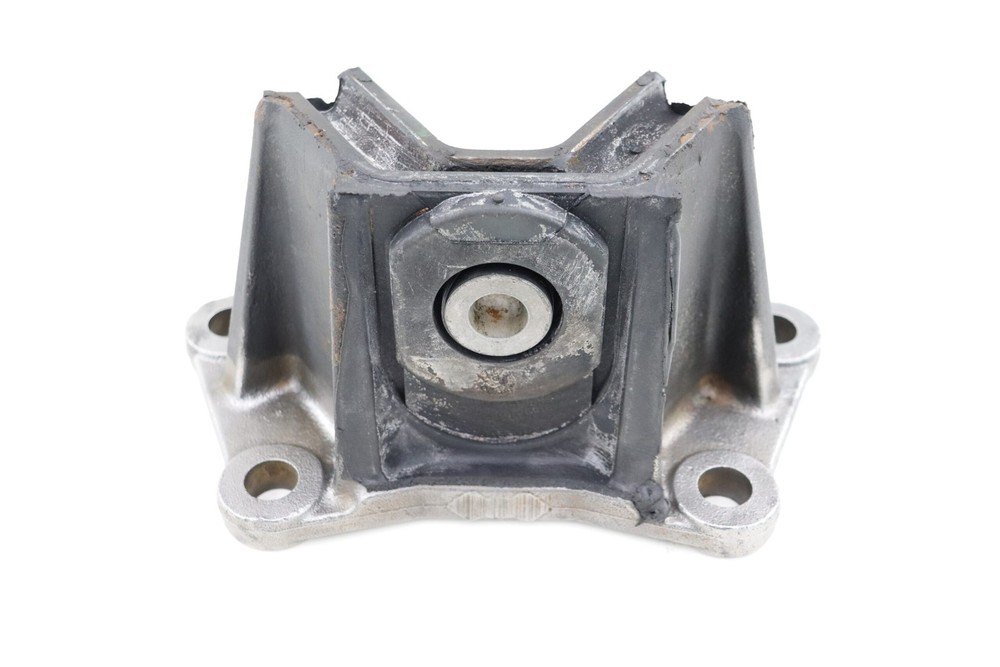 International Engine Mount 0910528