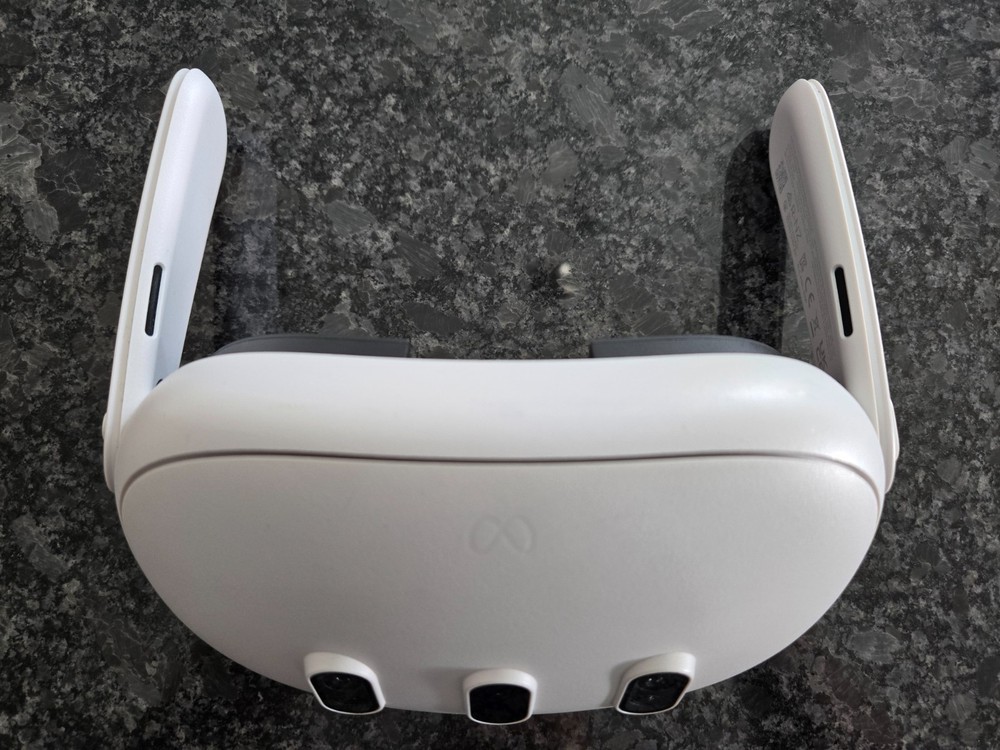 META QUEST 3 128GB HEADSET R9