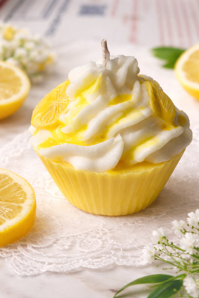 Lemon Cupcake Candle