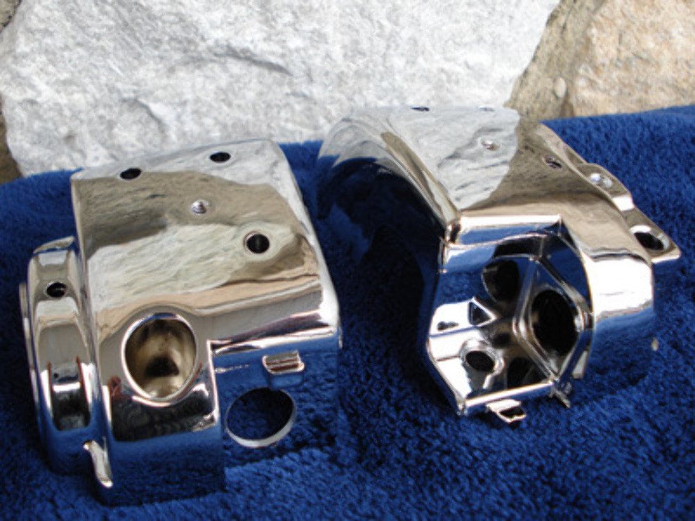 CHROME HANDLEBAR SWITCH HOUSINGS FOR HARLEY FAT BOY 2007-10