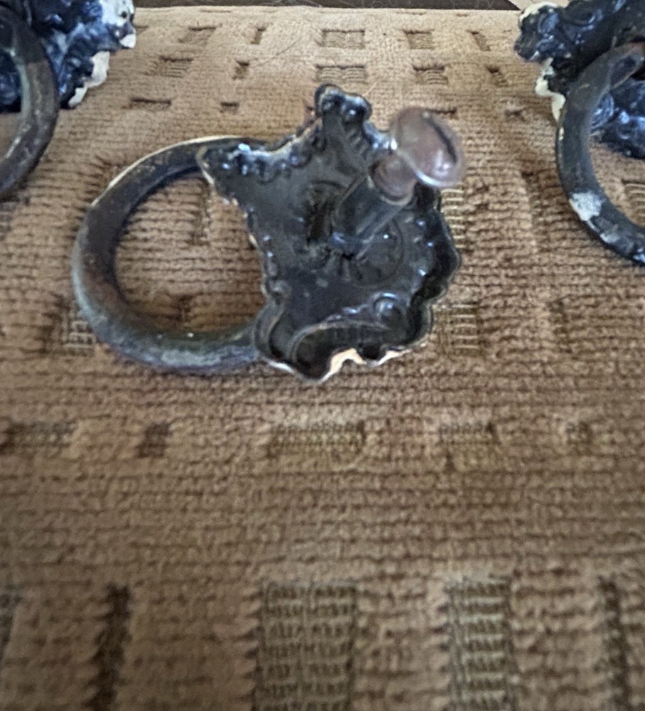 6 Antique Victorian Era Drawer Pulls And 2 Round Drawer Pulls