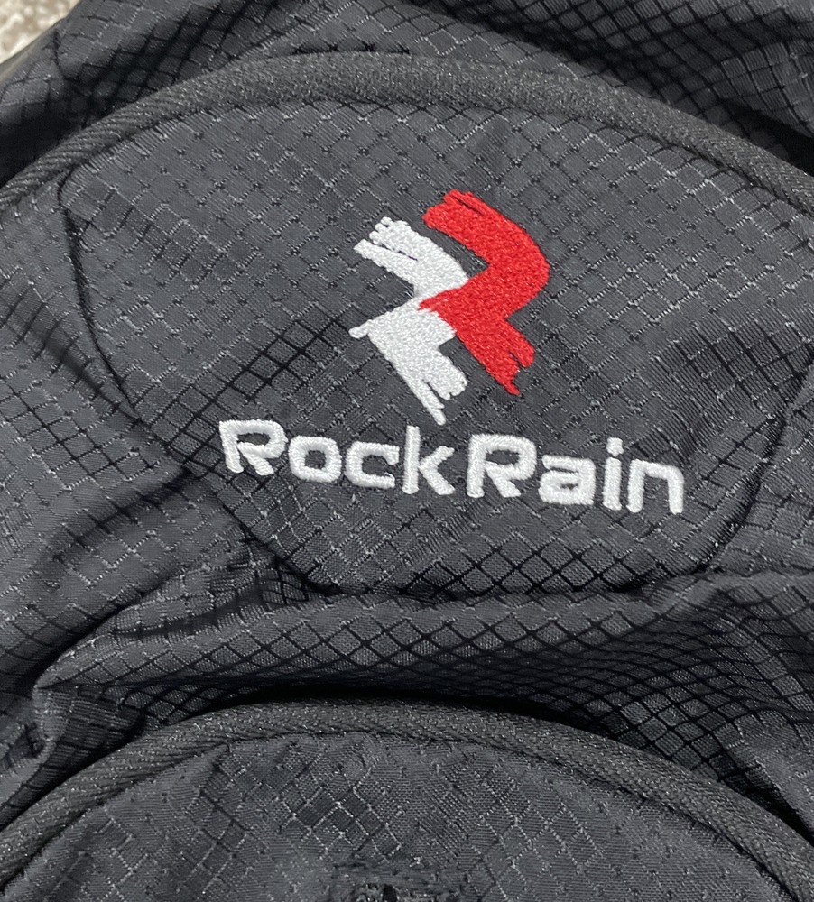 ROCKRAIN Hydration Backpack Insulated Hydration Pack with 2L