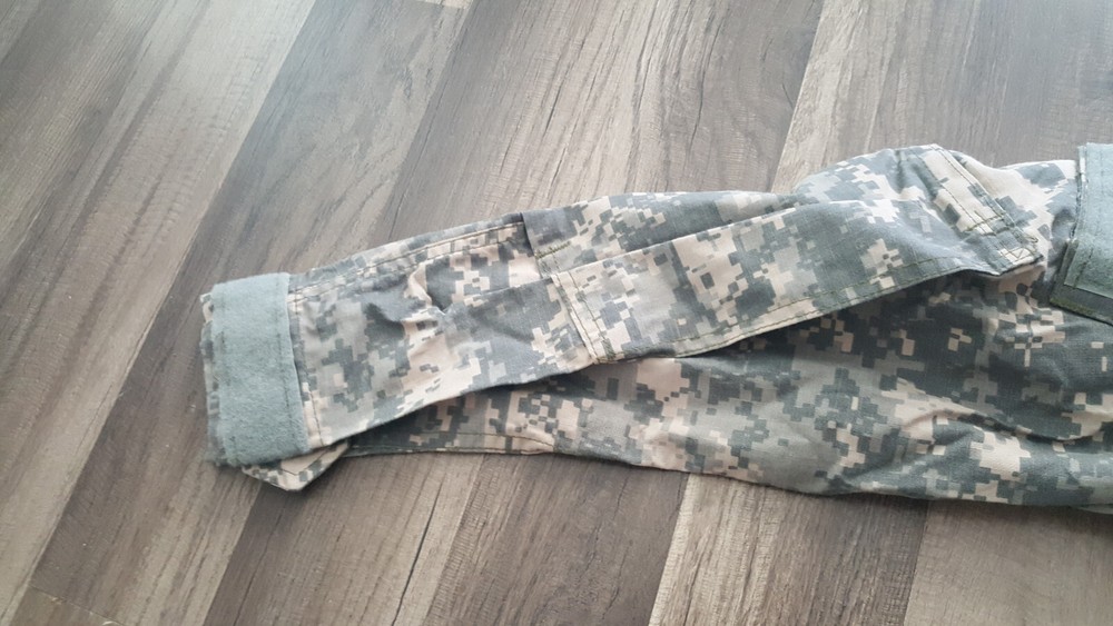 Army Combat Uniform Coat FR Medium Long Digital Camo NWT