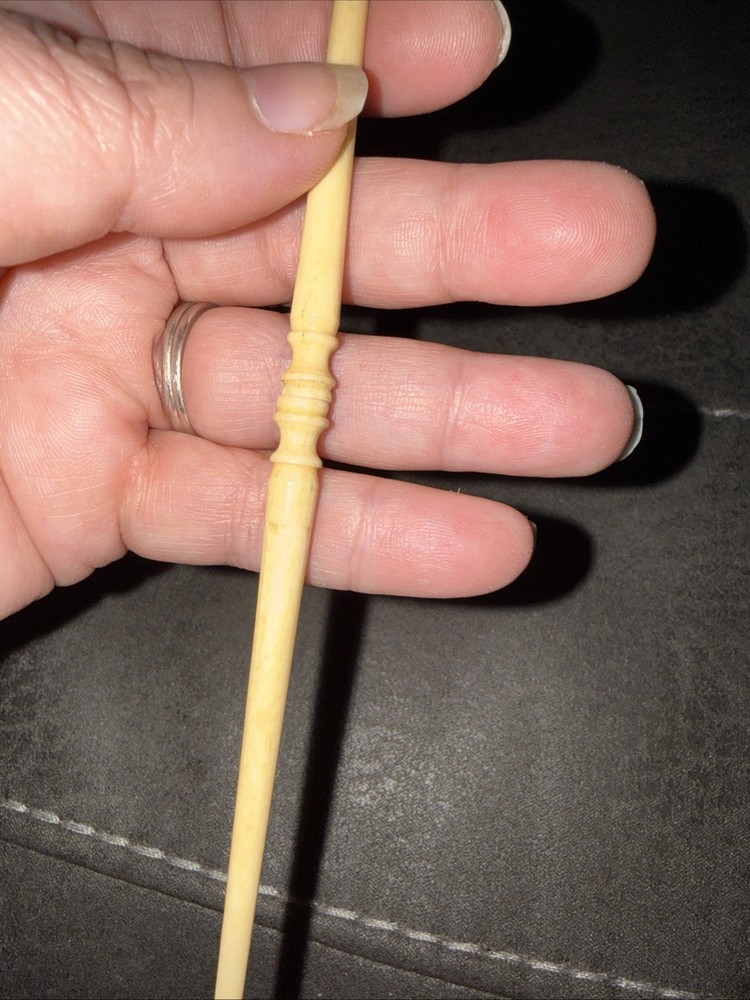 Vintage Bone Hand Turned Double Sided Crochet Hook