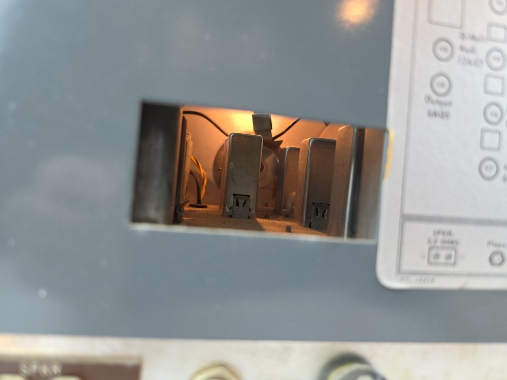 HAMMARLUND HQ-110 Communications