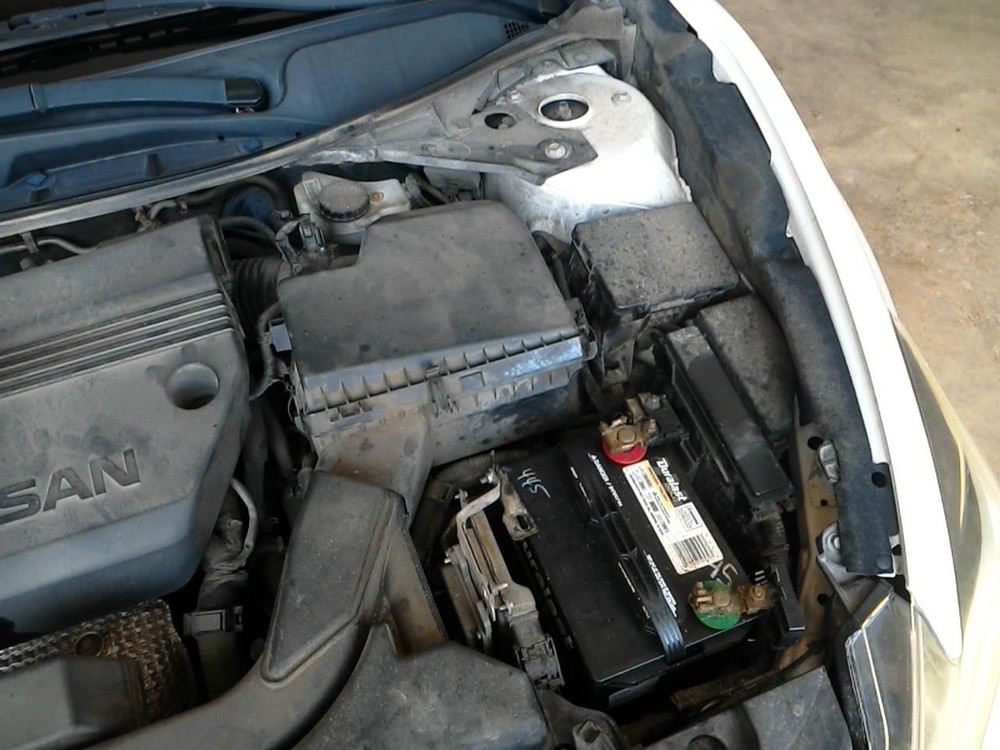 ALTIMA 2017 Fuse Box Cabin 104952603