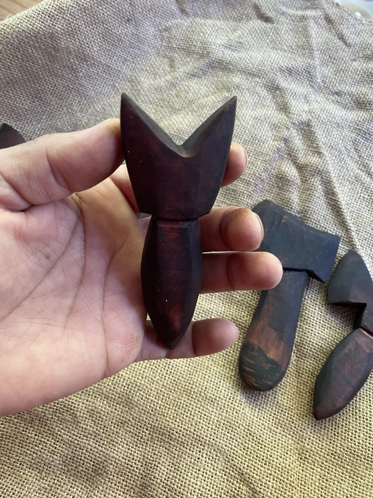 Herramientas De Shango Cedar Wood