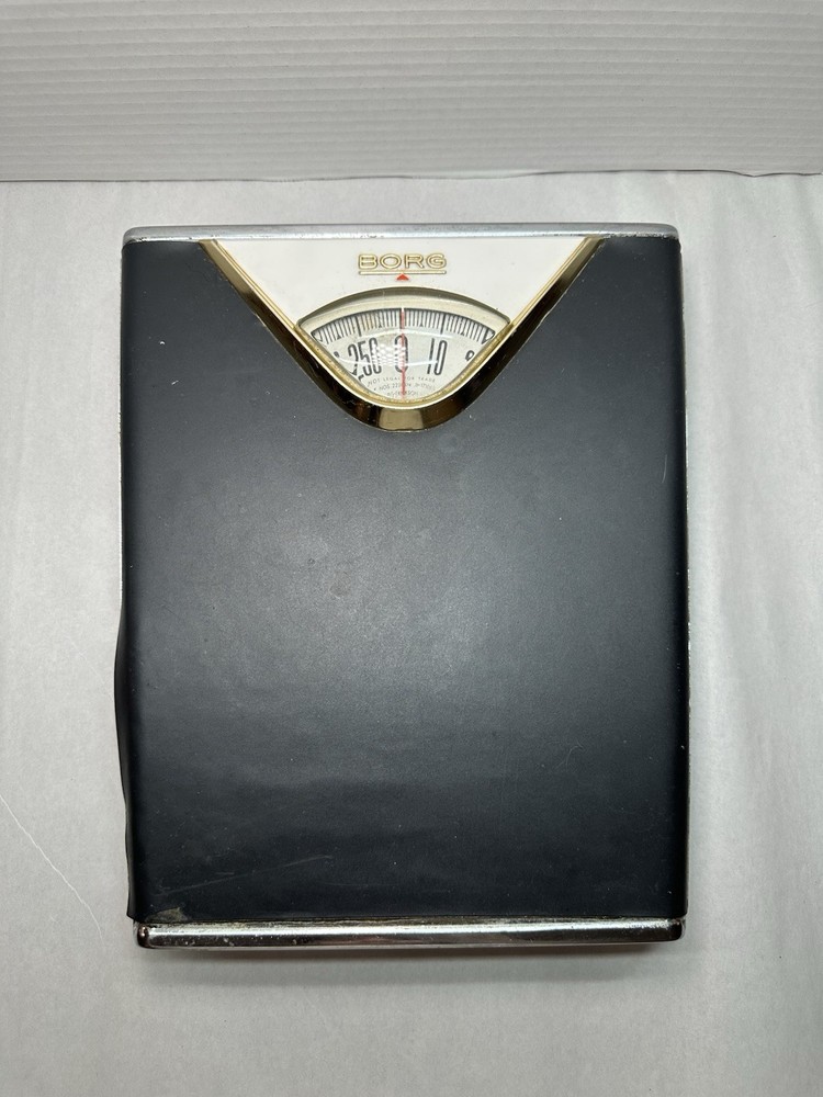 VINTAGE  BORG BATHROOM SCALE    BLACK    ACCURATE READING