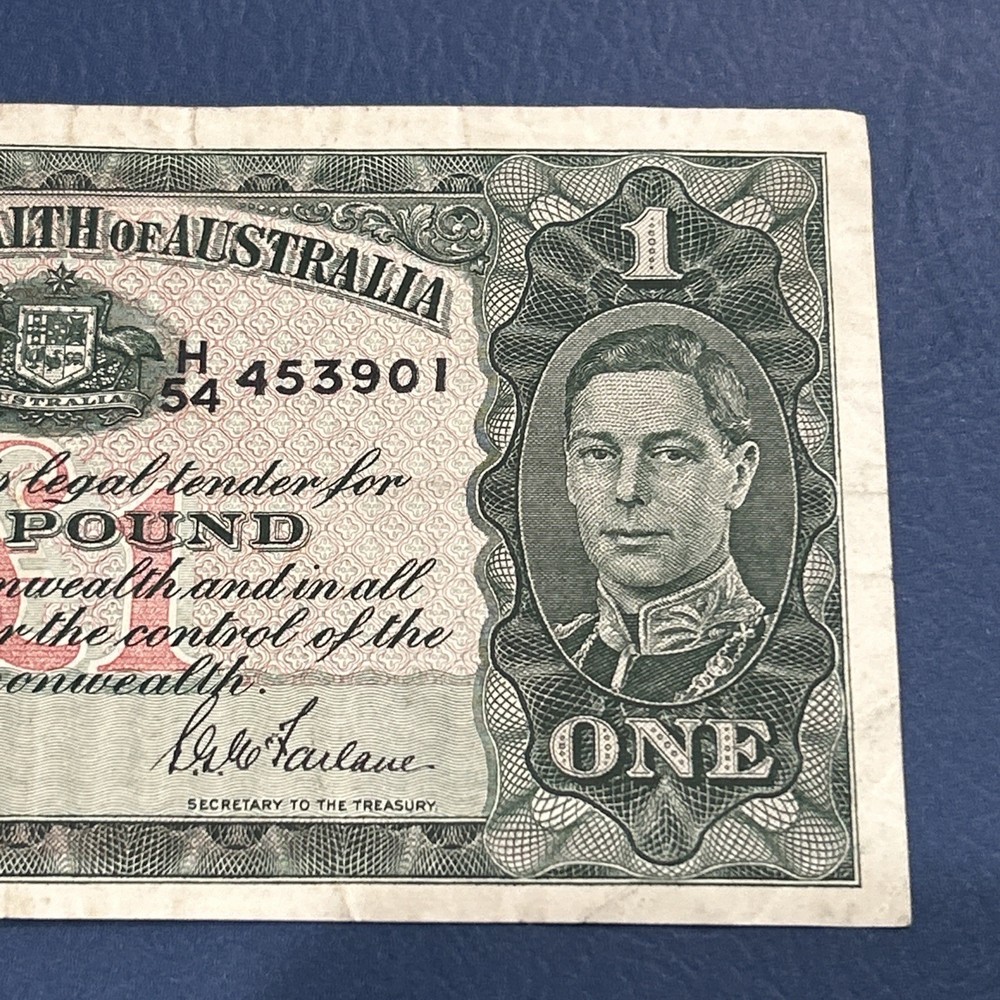 Australia- 1 pound- 1942