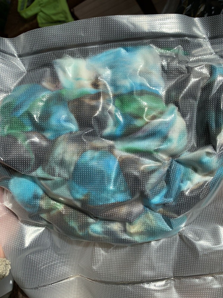 4 Oz Unlabeled Merino Roving