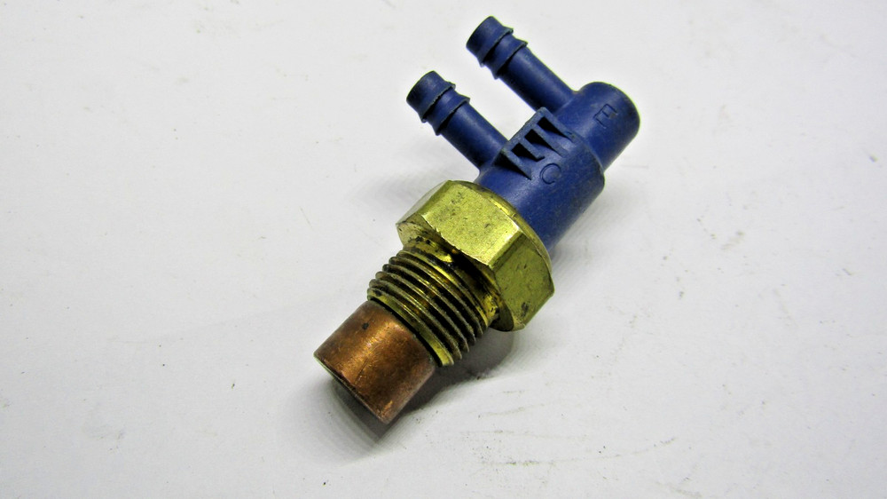 Ported Vacuum Switch Standard PVS16