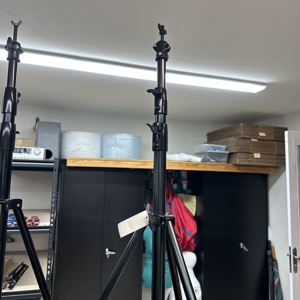 Dynatran Model AS 014 Professional Series A Background Support System