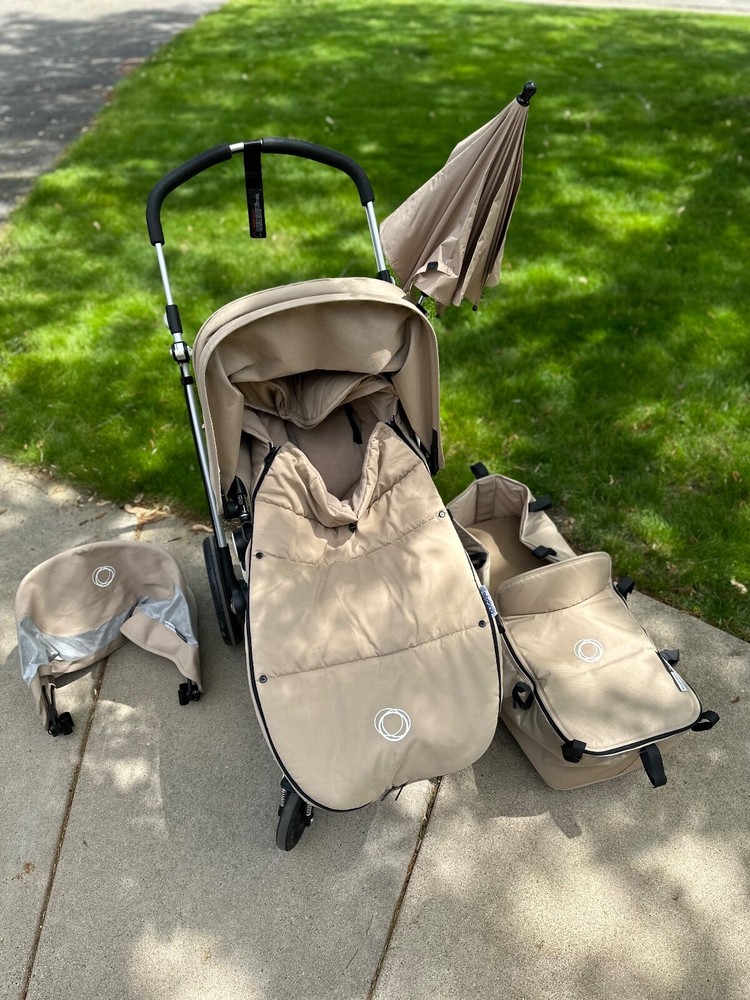 Pre-Owned Bugaboo Chameleon 3 in Sand Colour-Full Set