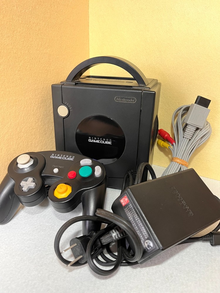 Nintendo GameCube Console + Controller + AC Adapter(for 100V) + Stereo AV Cable