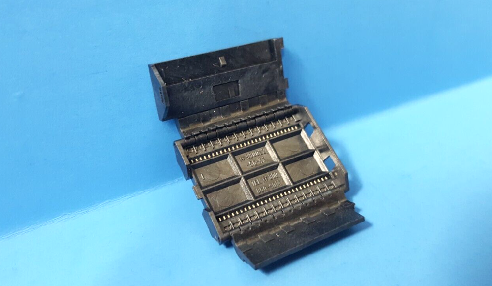 (1 PC) SSOP Socket without alignment pins, 980022-56-01, Meritec