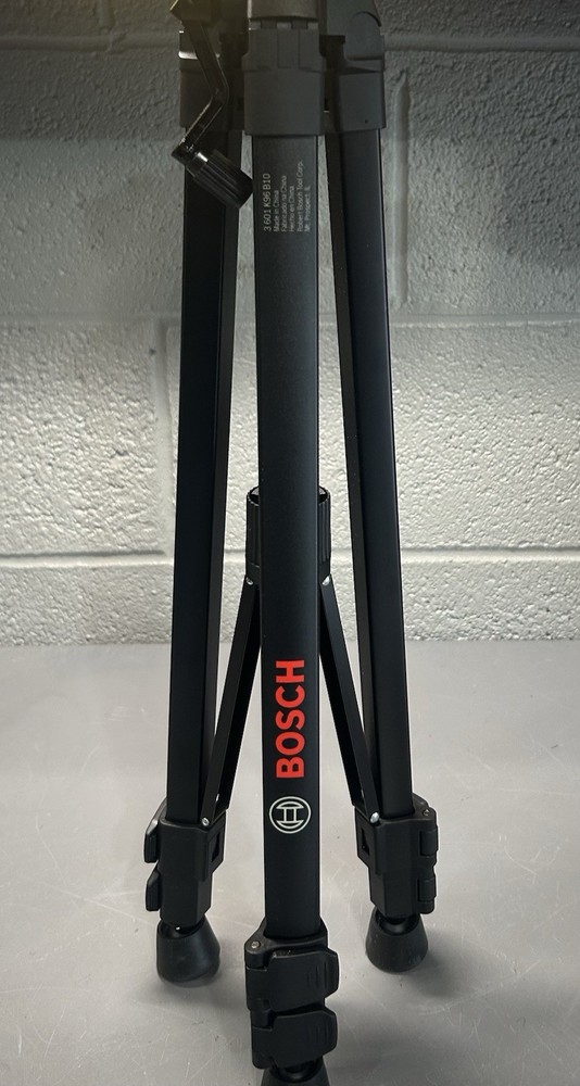 Bosch Bt150 Compact Extendable Tripod With Adjustable Legs BT 150 M9a