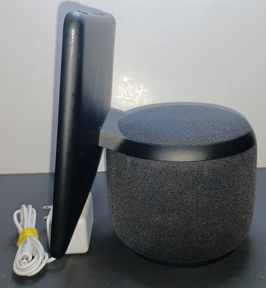 Amazon Echo Show 10 3rd Generation Charcoal | Motion & Alexa