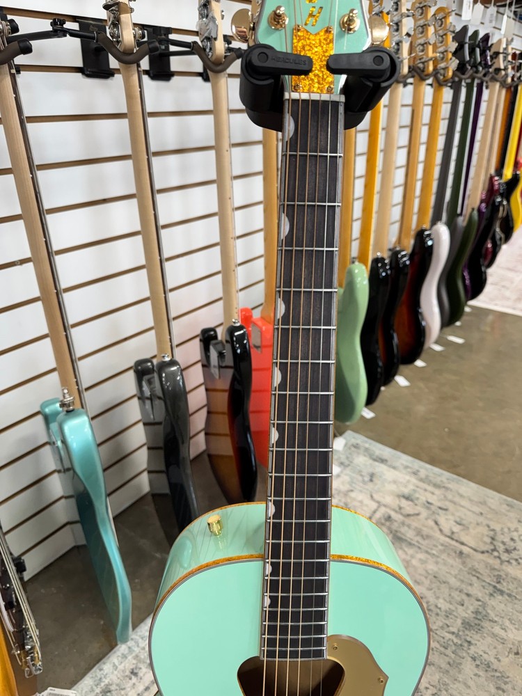 Gretsch G5021E Rancher Penguin Parlor - Mint Metallic