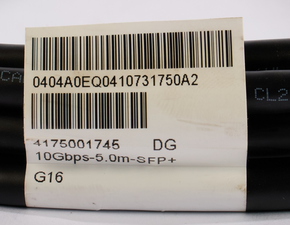 HPE SFP+ Direct Attach Cable CN81FX6028 - 5 Meter