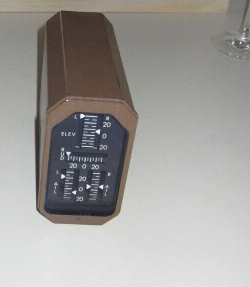 UNKNOWN JET AIRCRAFT CONTROL GULL AIRBORNE INDICATOR CONTROL SURFACE POSITION