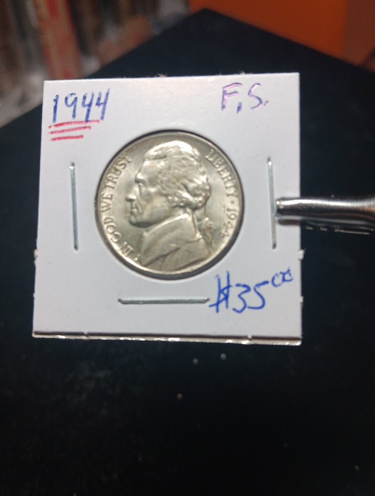 👉1944-P Jefferson Nickel Nice BU Full Steps