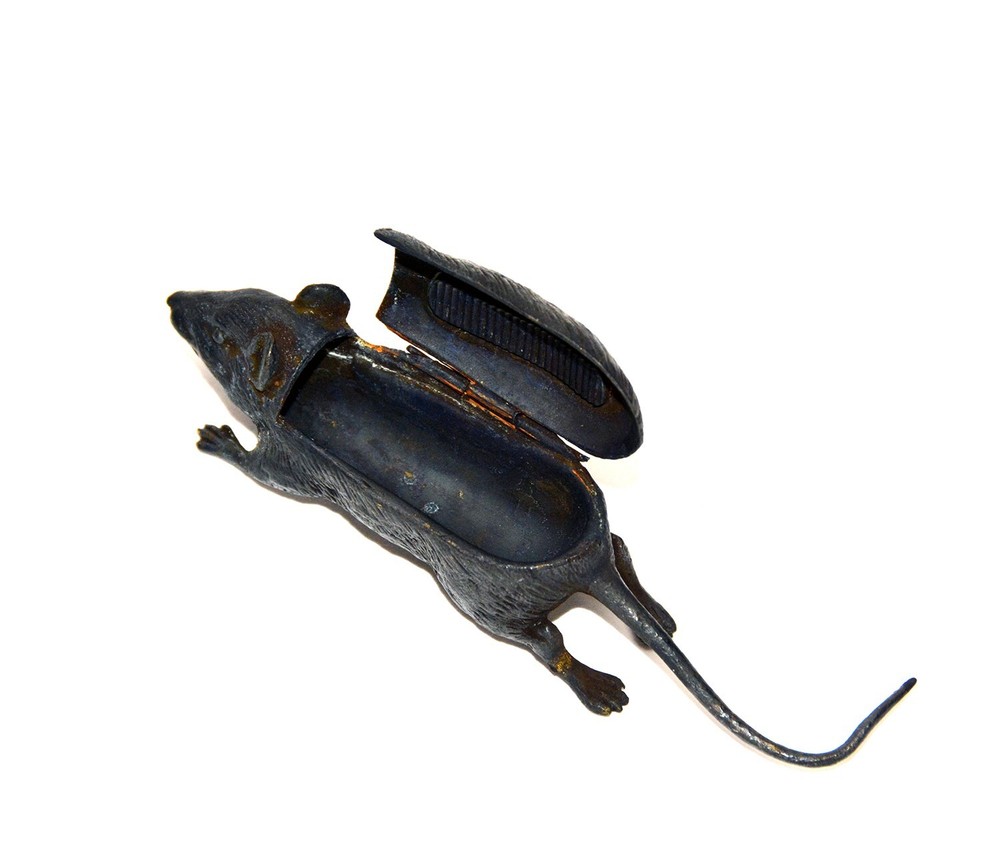 Vienna Bronze Casting Mouse Figure Match Holder
