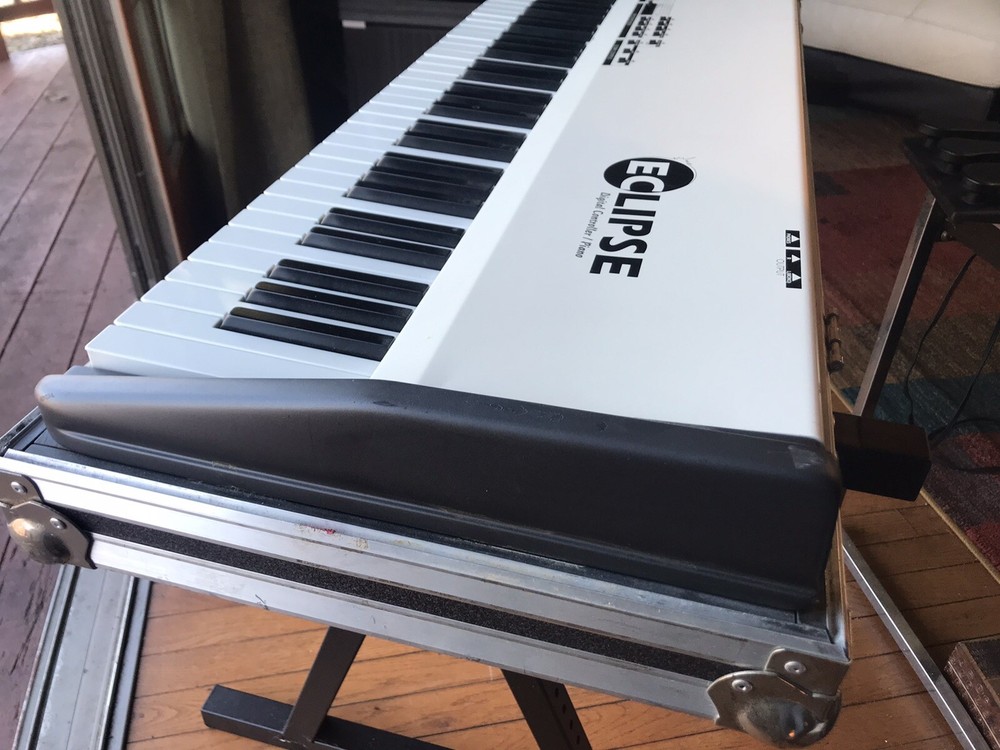 Oberhaim Eclipse Master Controller 88