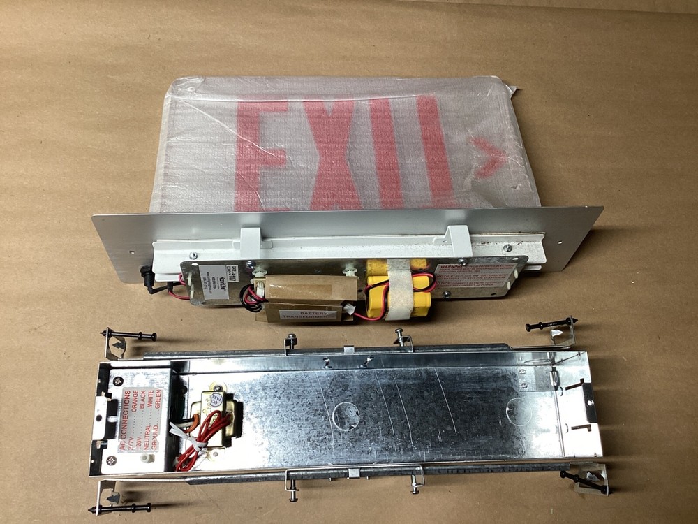Navilite Exit Sign NXECRB1RBA #124E108PR6*CO