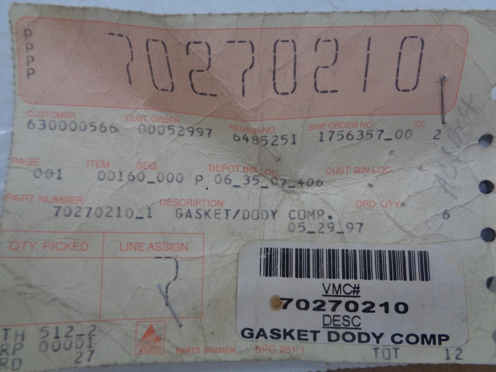 AGCO GASKET DODY COMP- 70270210 BX15