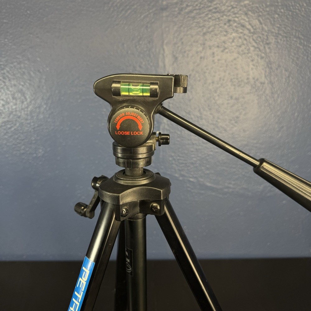 Fluid Petra Tripod Extendable Adjustable Camera Video Recorder Fold Up Tripod