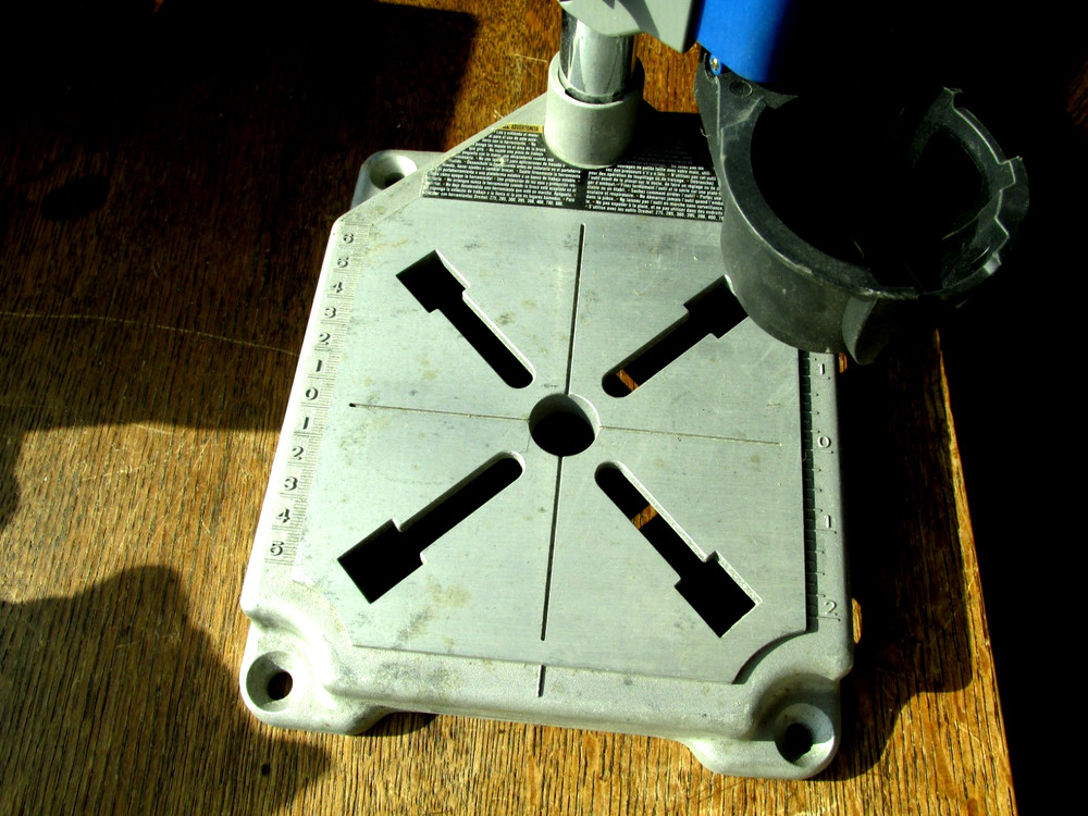 DREMEL MODEL 220 WORK STATION