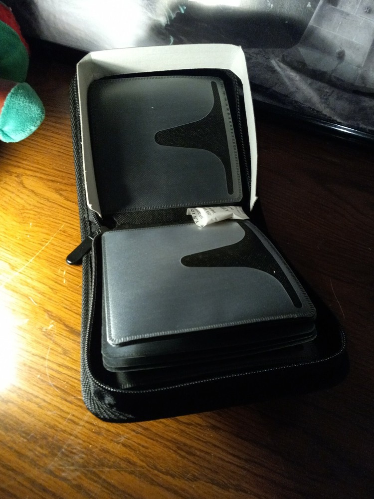 CD DVD Storage Carry Case 24 Disc Capacity Wallet CD Storage Carrying Case