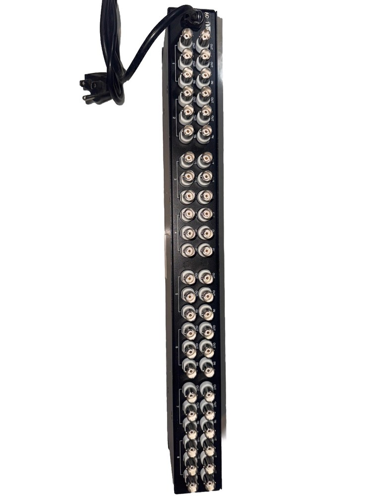 Versitron Video Distribution Amplifier Model VDA1632 16-input 32-output