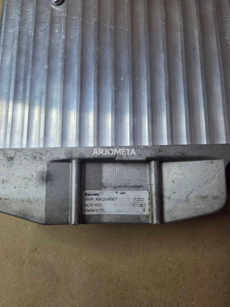 Bosch Rexroth R902045907 MC6 H/32 Microcontroller Controller Module