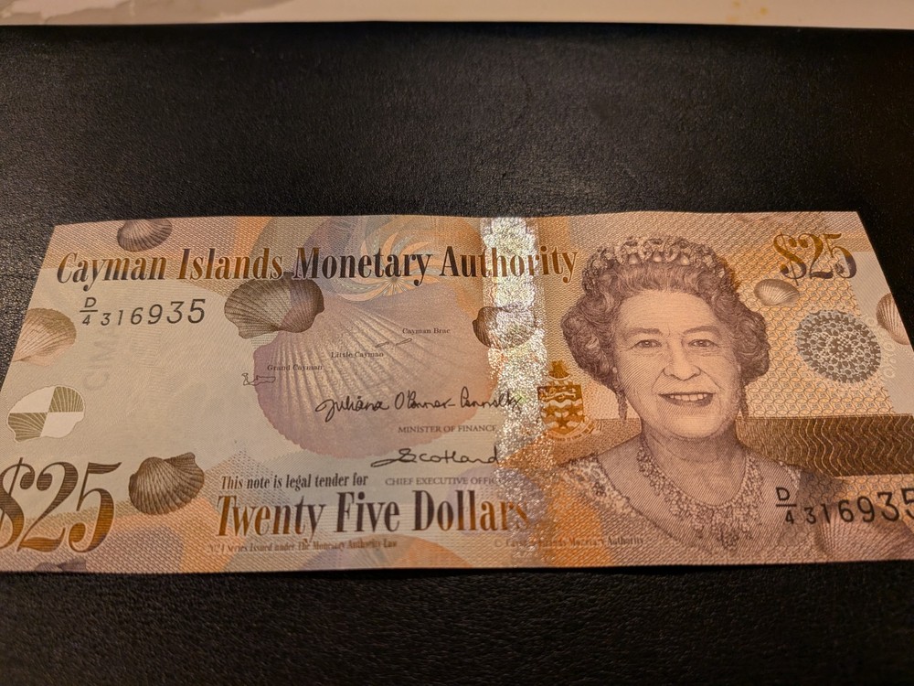 Cayman Islands $25 D4 Banknote (2024) D/4 Error note