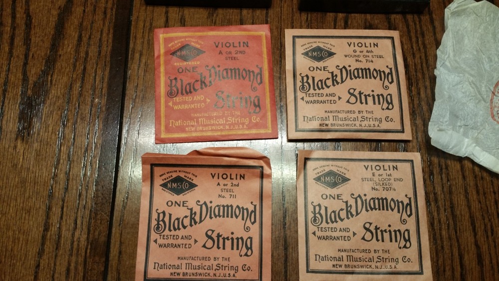 Vintage Black Diamond Violin Strings in Box